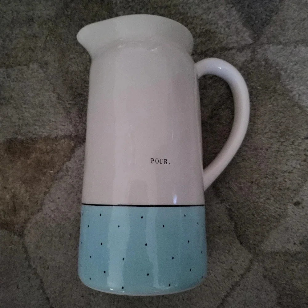 Rae Dunn Pour pitcher